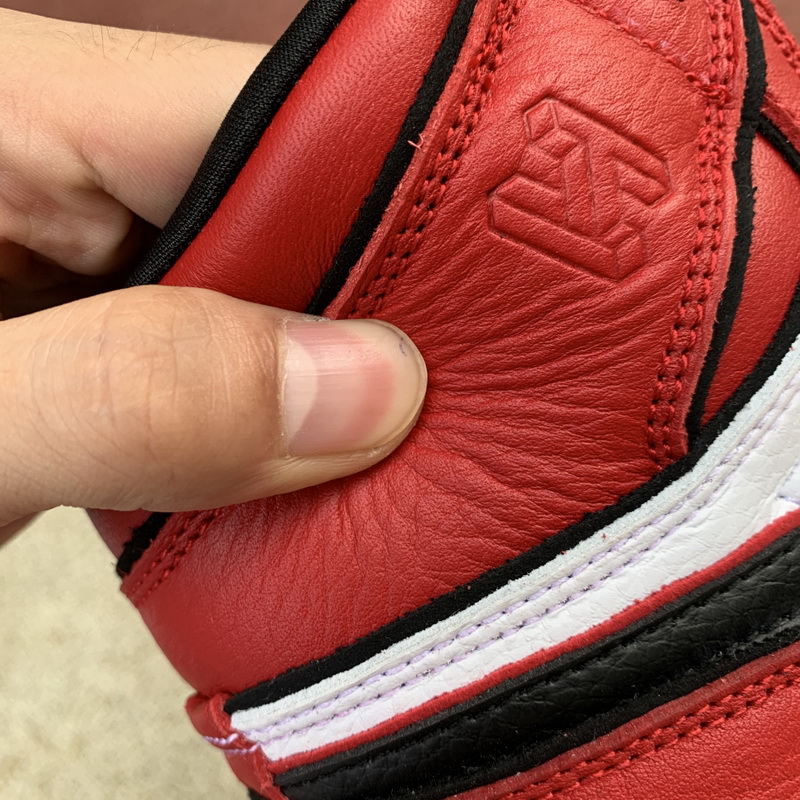 Air Jordan 1 “Blood Line 2.0” GS