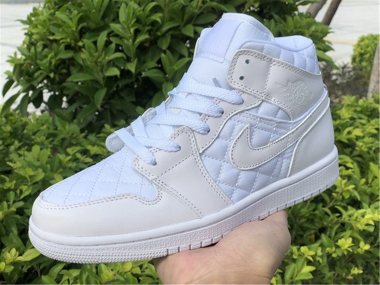 Air Jordan 1 Mid SE White
