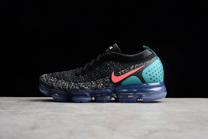 Nike Mens Air VaporMax Flyknit2.0 Hot Punch