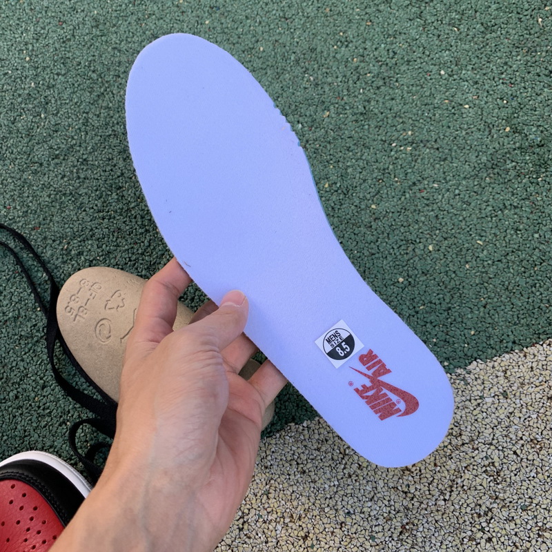 Air Jordan 1 Retro OG High “Banned”