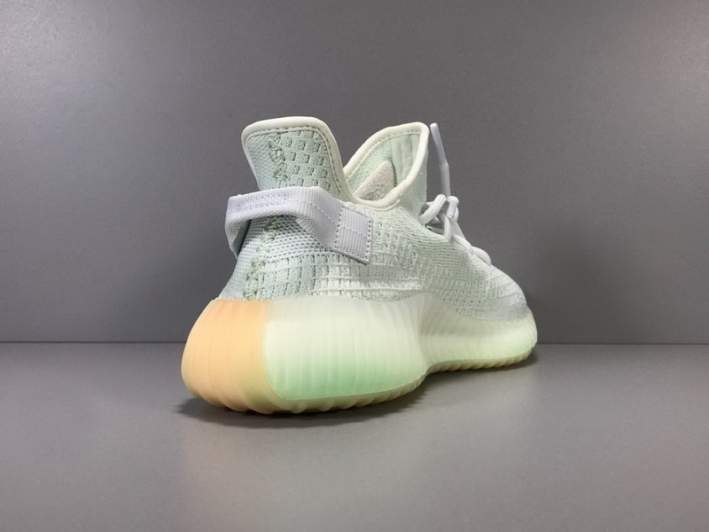 Yeezy Boost 350 V2 “Hyperspace”