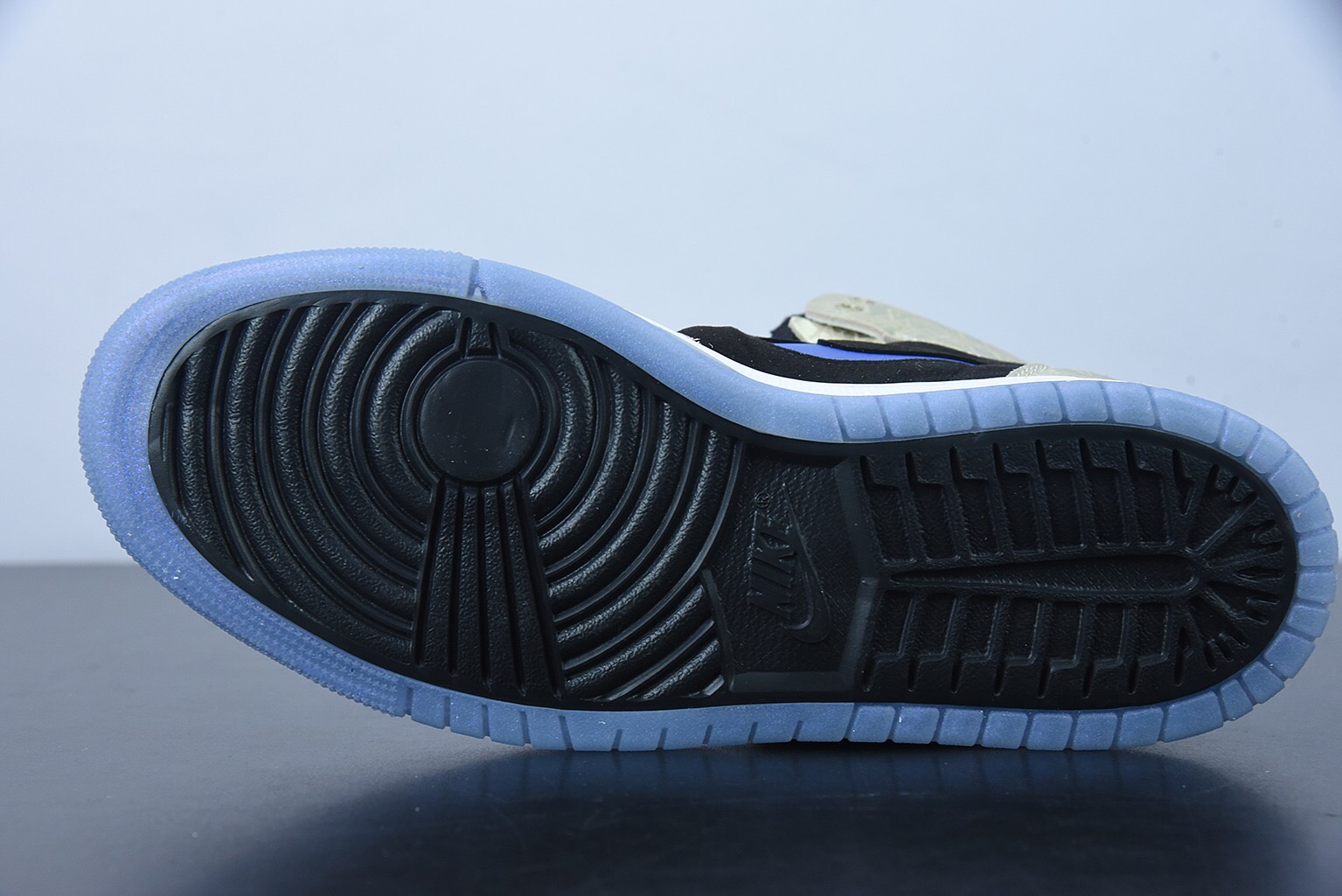 Air Jordan 1 High Zoom Air CMFT Gold Laser