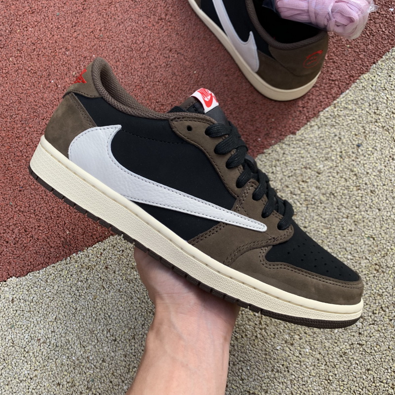 Travis Scott x Air Jordan 1 Low “Dark Mocha”