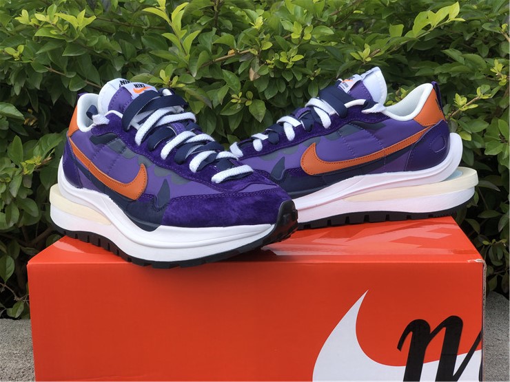 Sacai x Nike VaporWaffle ''Purple Orange''