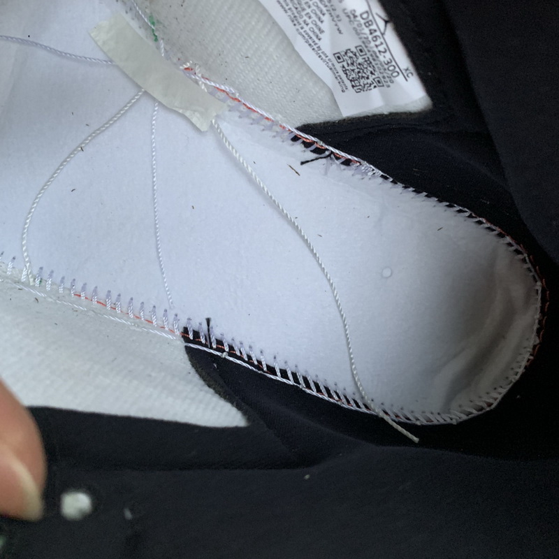 Air Jordan 1 High OG WMNS “Lucky Green”