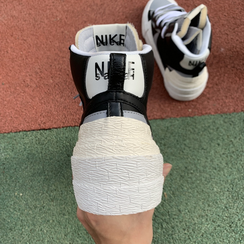 Nike Blazer Mid sacai Black Grey