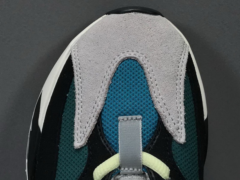 AD Yeezy Wave Runner 700 Boost