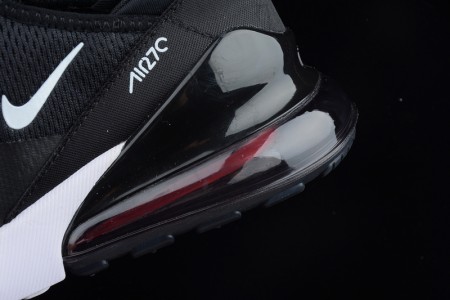 Nike Air Max 270 in black/white