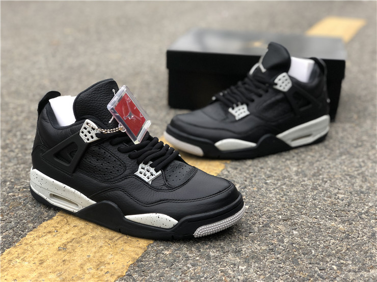 Air Jordan 4 Oreo