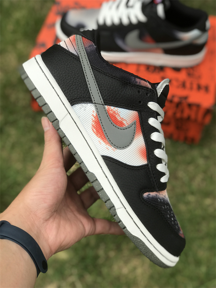 Nike Dunk Low PRM Graffiti