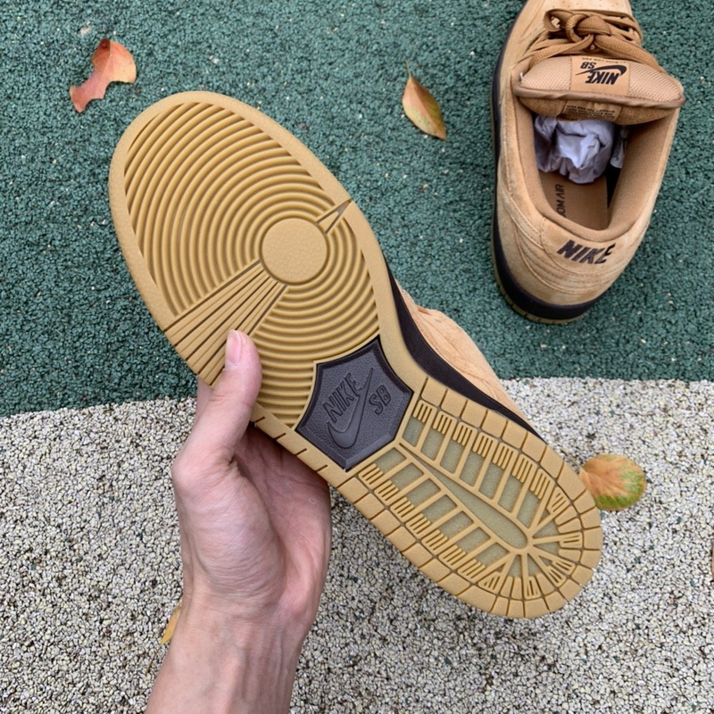 Nike SB Dunk Low Wheat (2020)