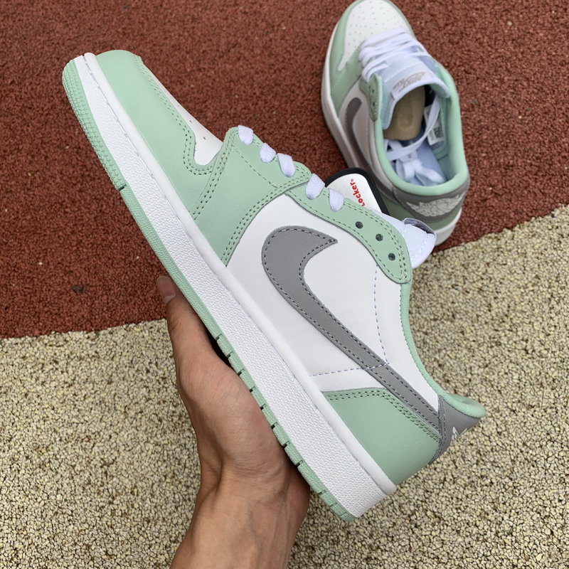 Air Jordan 1 Low shoes