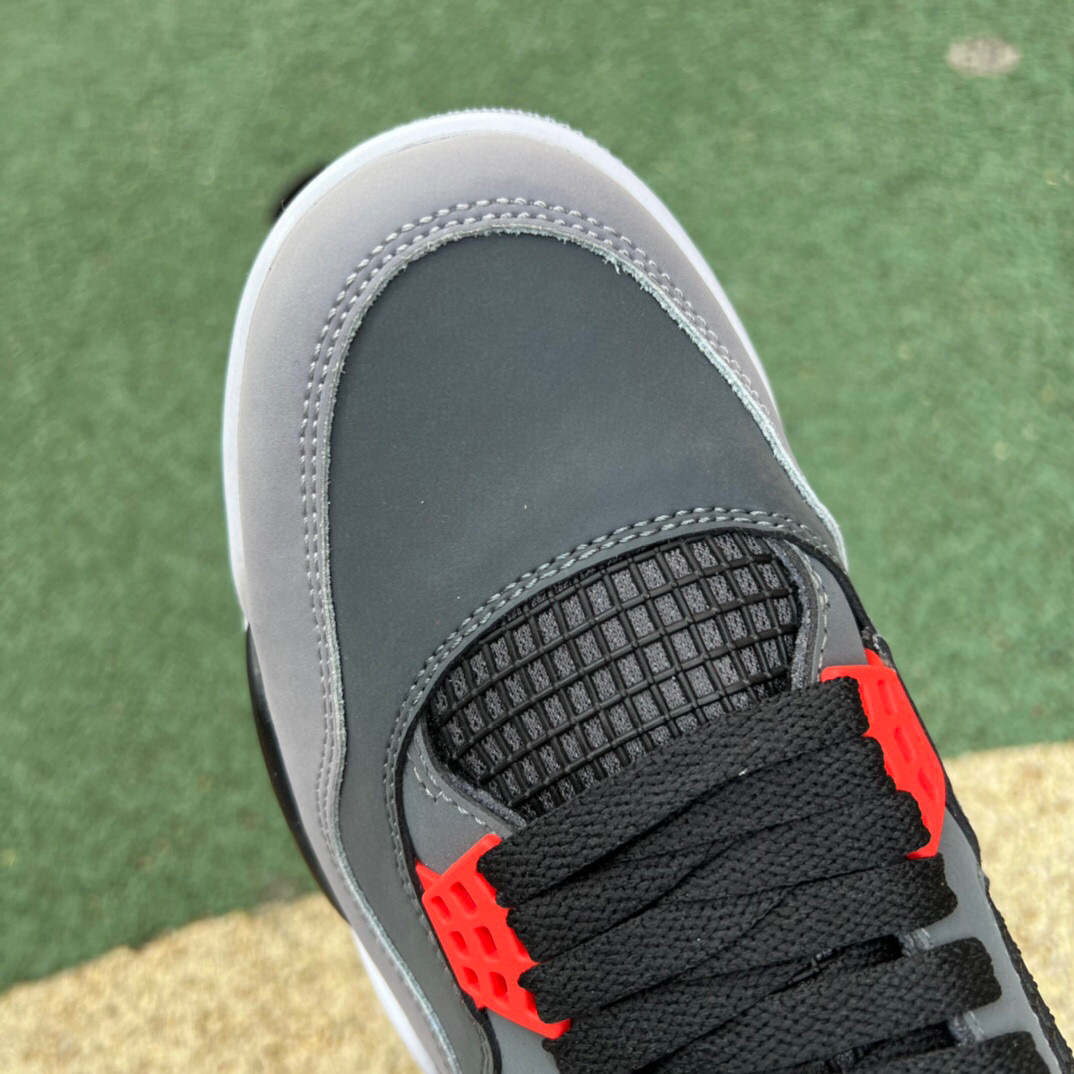 Air Jordan 4 Infrared