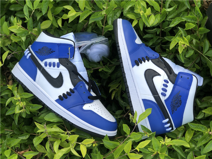 Air Jordan 1 Mid SE “Game Royal”