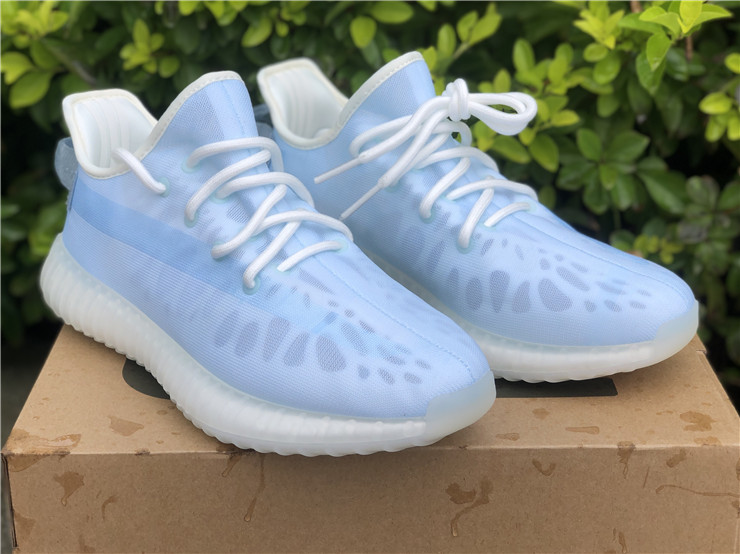 Yeezy Boost 350 Boost V3 Blue