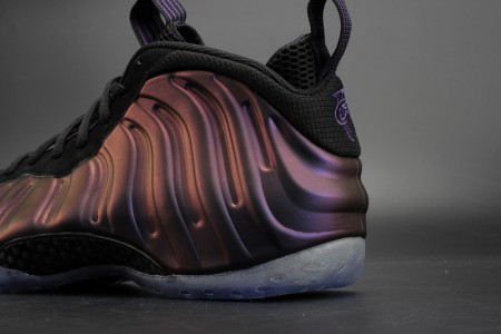 Nike Air Foamposite One Eggplant Black/ varsity purple mens