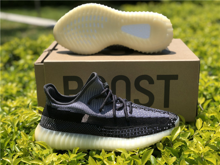 Yeezy Boost 350 Boost V2 Oreo