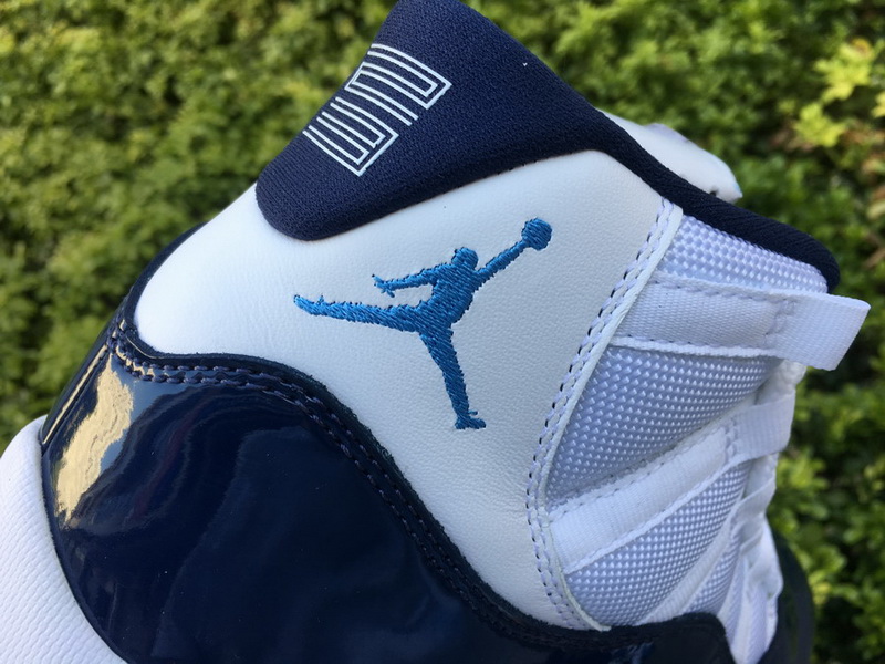 Air Jordan 11 “Midnight Navy”