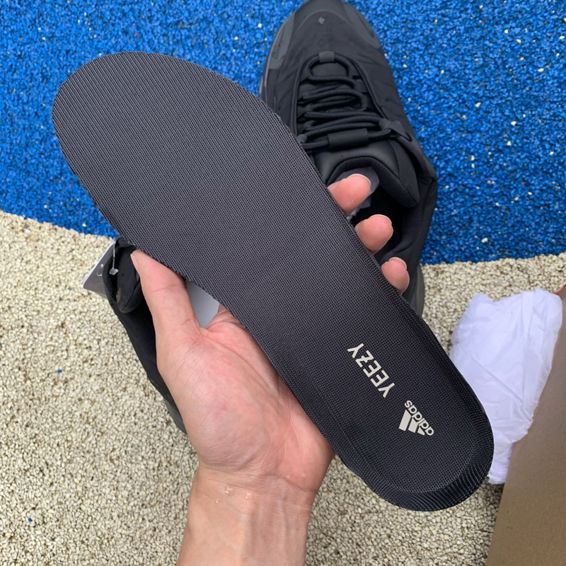 Yeezy Boost 700 MNVN “Triple Black”