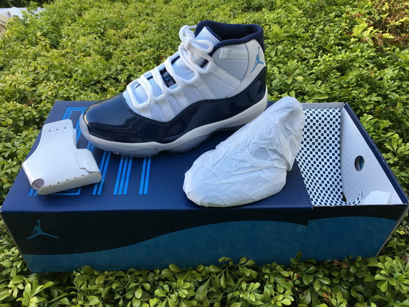 Air Jordan 11 “Midnight Navy”