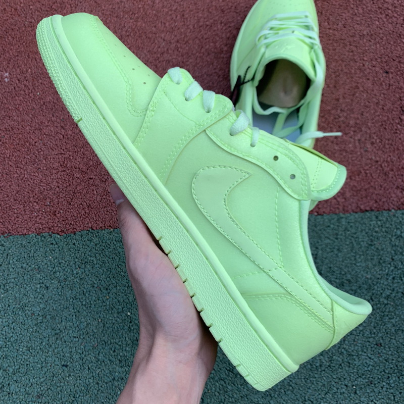 Air Jordan 1 Low shoes