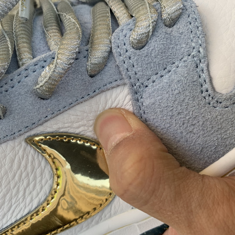 Sean Cliver x Nike SB Dunk Low