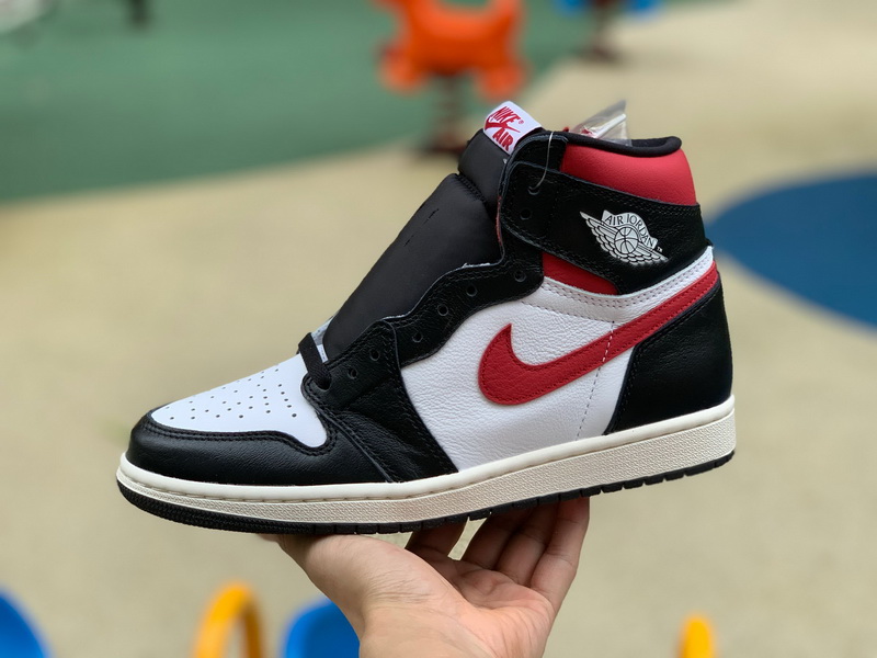 Air Jordan 1 Retro High OG “Gym Red”