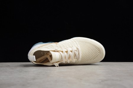 Nike Womens Air Vapormax Flyknit 2.0 Light Cream