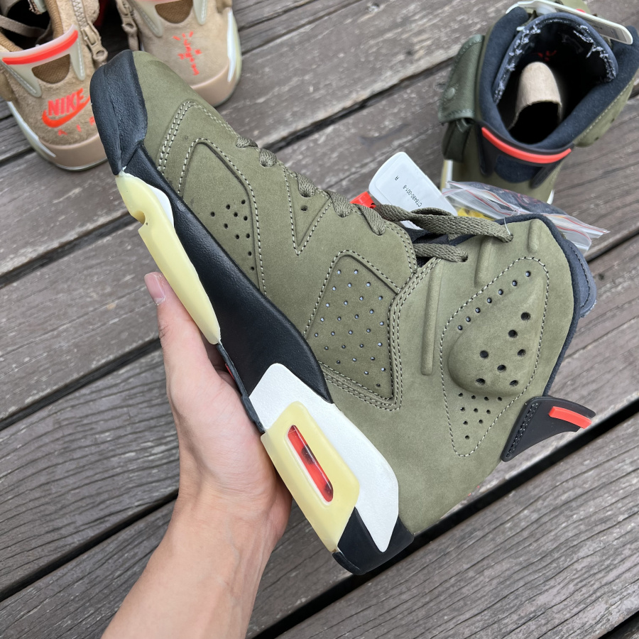Travis Scott x Air Jordan 6