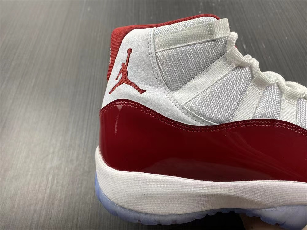 Air jordan11 cherry Red 2022 new arrival