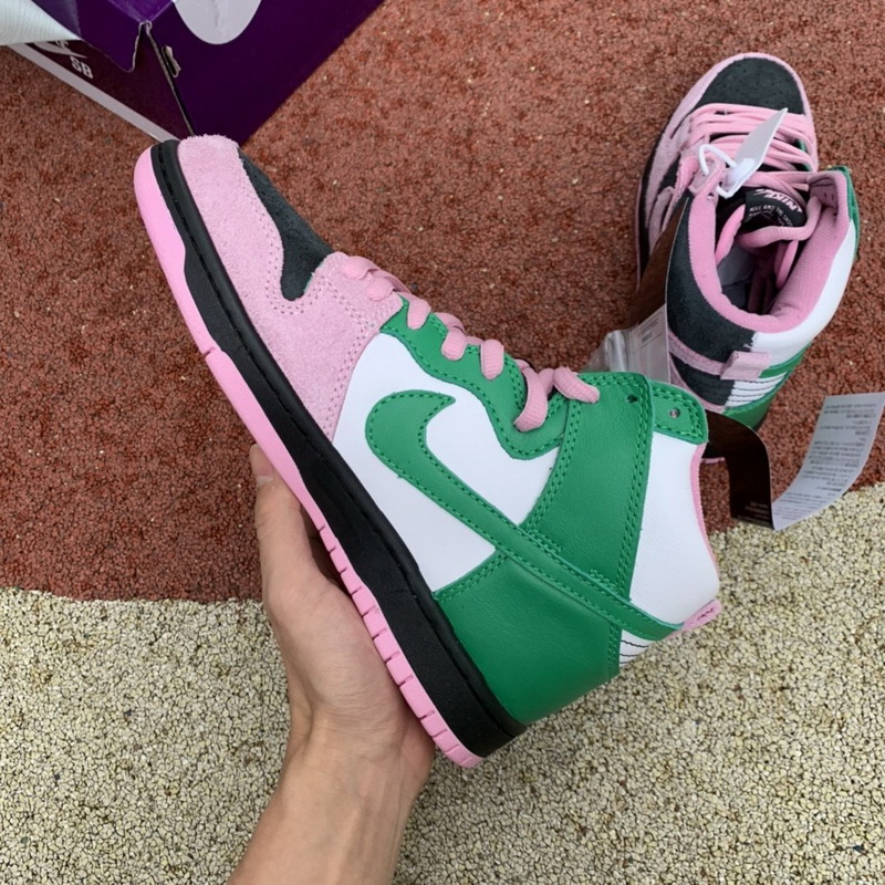 Nike SB Dunk High “Invert Celtics”