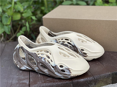 adidas Yeezy Foam RNNR MX Cream Clay