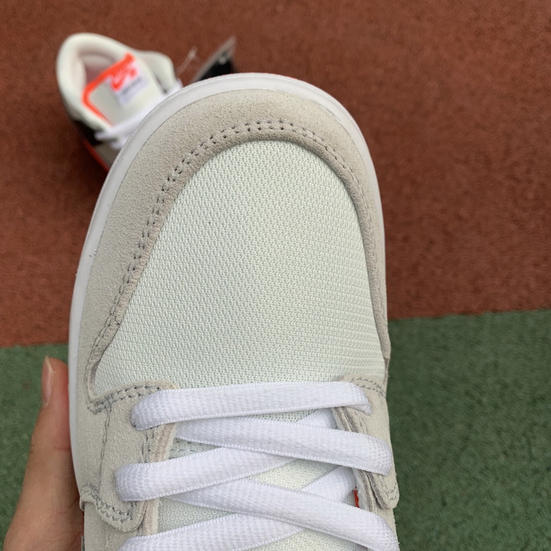 Nike SB Dunk Low Infrared Orange Label