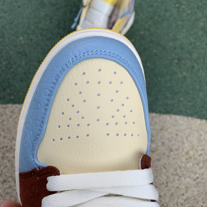 Jordan 1 Mid Fearless Maison Chateau Rouge