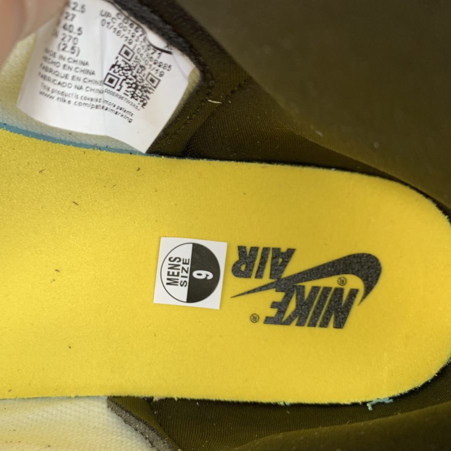 Air Jordan 1 High OG Defiant