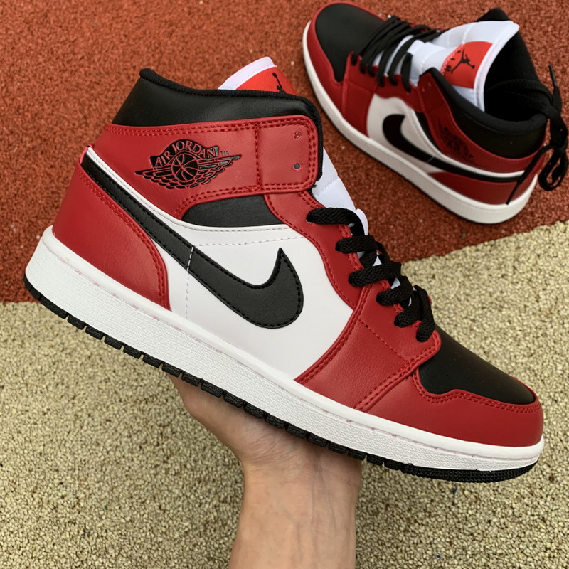 Jordan 1 Mid Chicago Toe