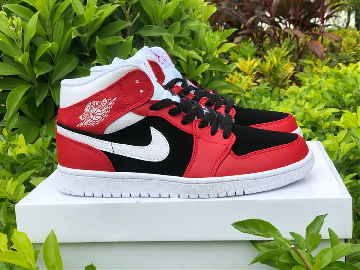 Air Jordan 1 Mid Black Red