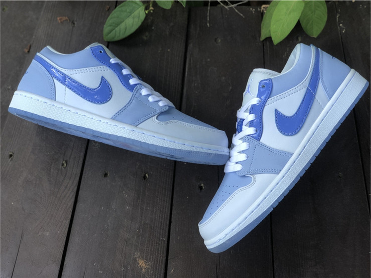 Air Jordan 1 Low The Mighty Swooshers