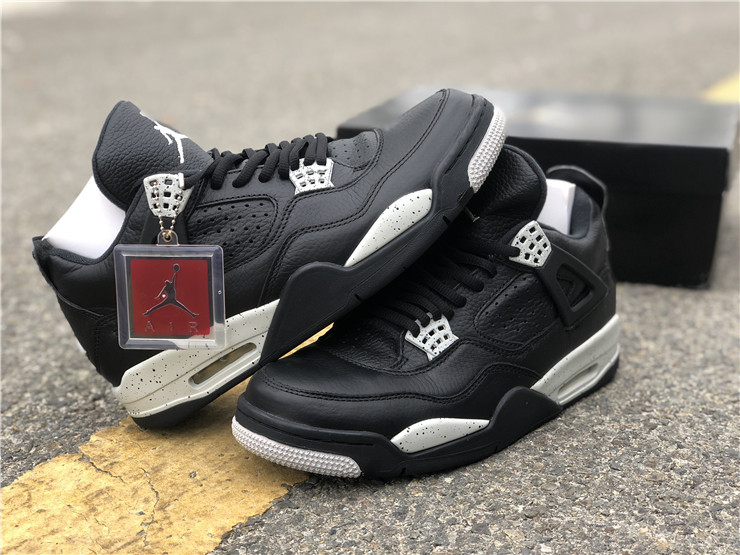 Air Jordan 4 Oreo