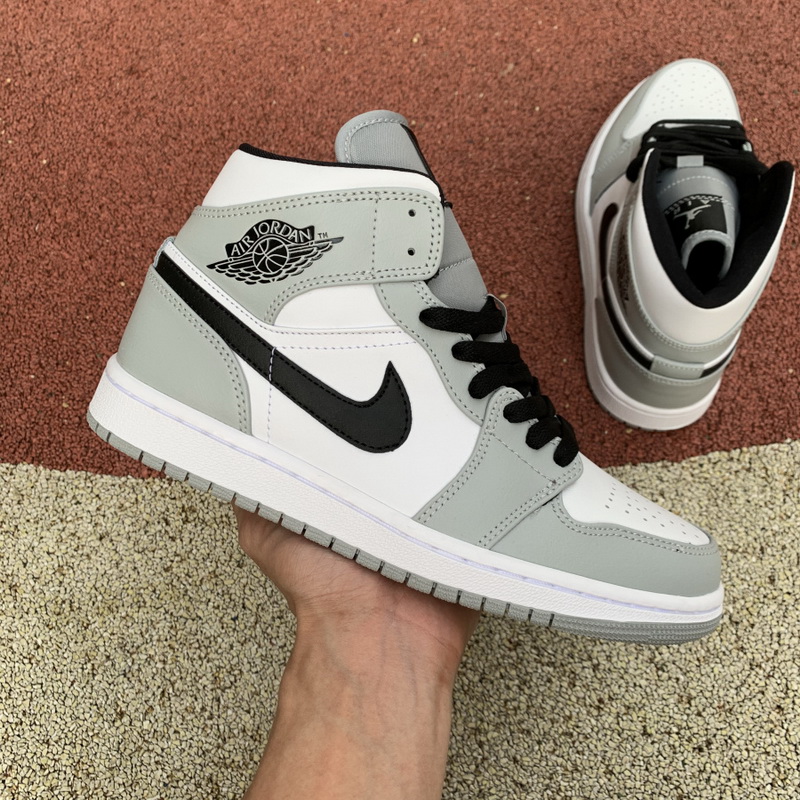 Jordan 1 Mid Light Smoke Grey