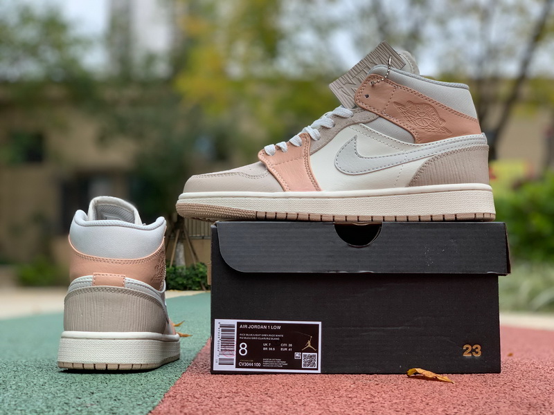 Jordan 1 Mid Shoes022