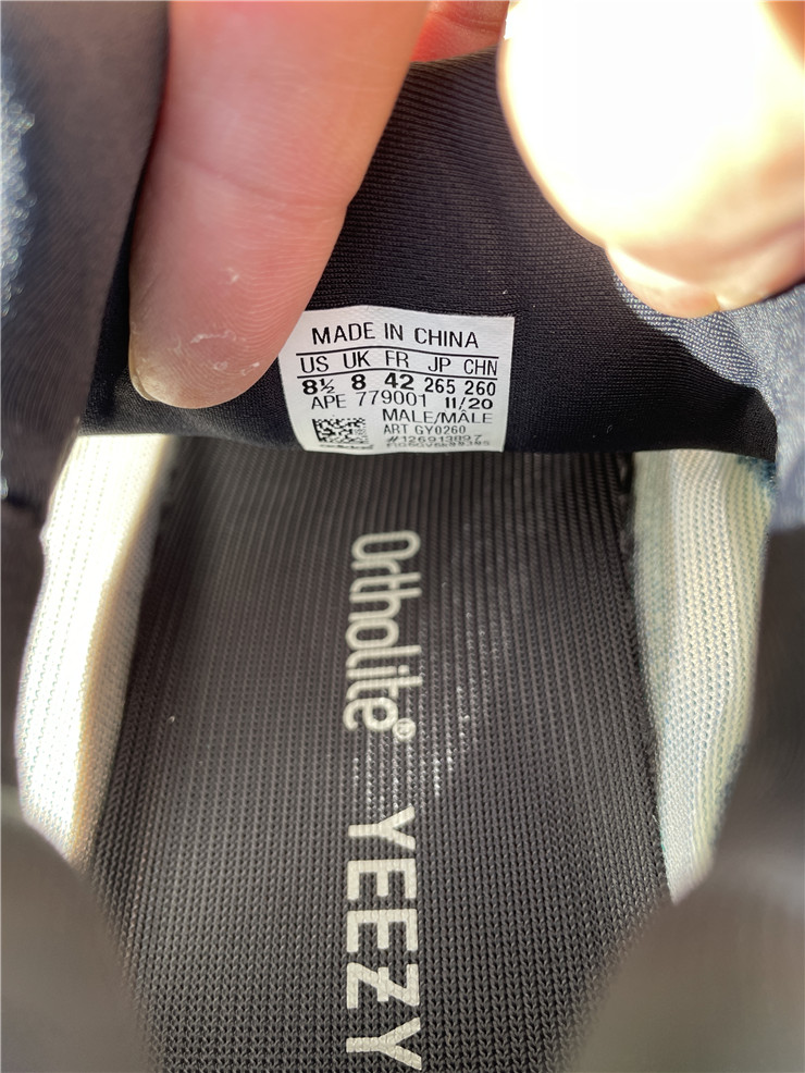 Yeezy 700 V3 ''Methylene blue''