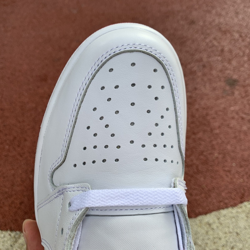 Air Jordan 1 High OG “Metallic Red”