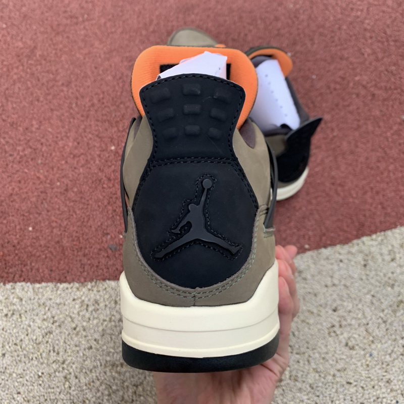 Air Jordan 4 Undefeated