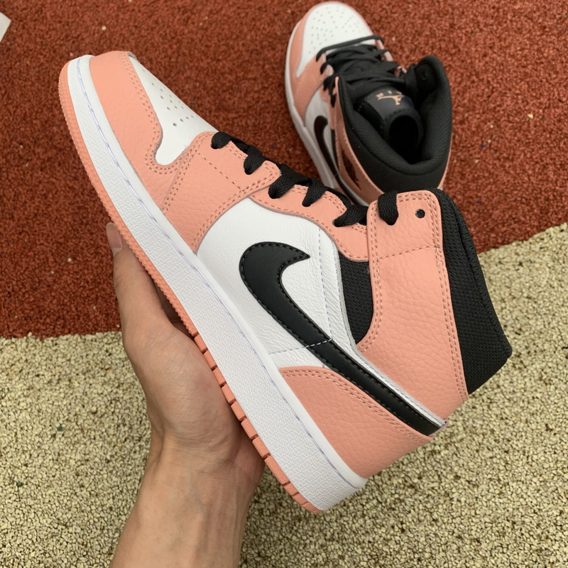 Jordan 1 Mid Pink quartz