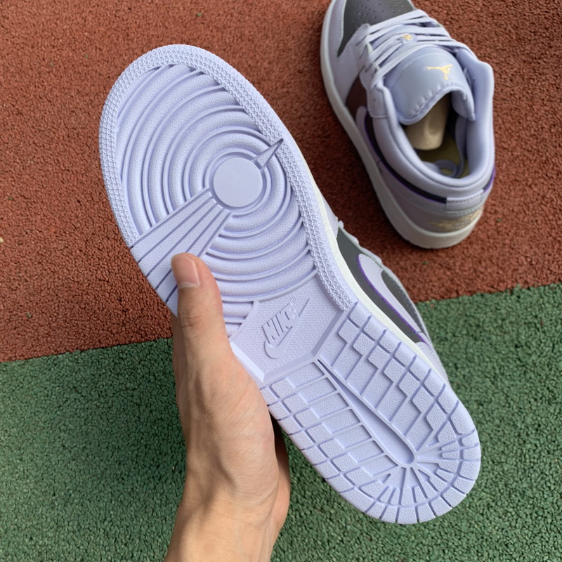 Air Jordan 1 Low shoes