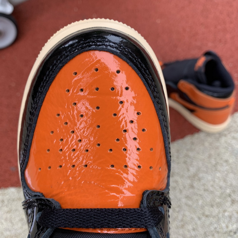 Air Jordan 1 Retro High OG “Shattered Backboard 3.0” GS