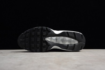 Nike mens Air Max 95