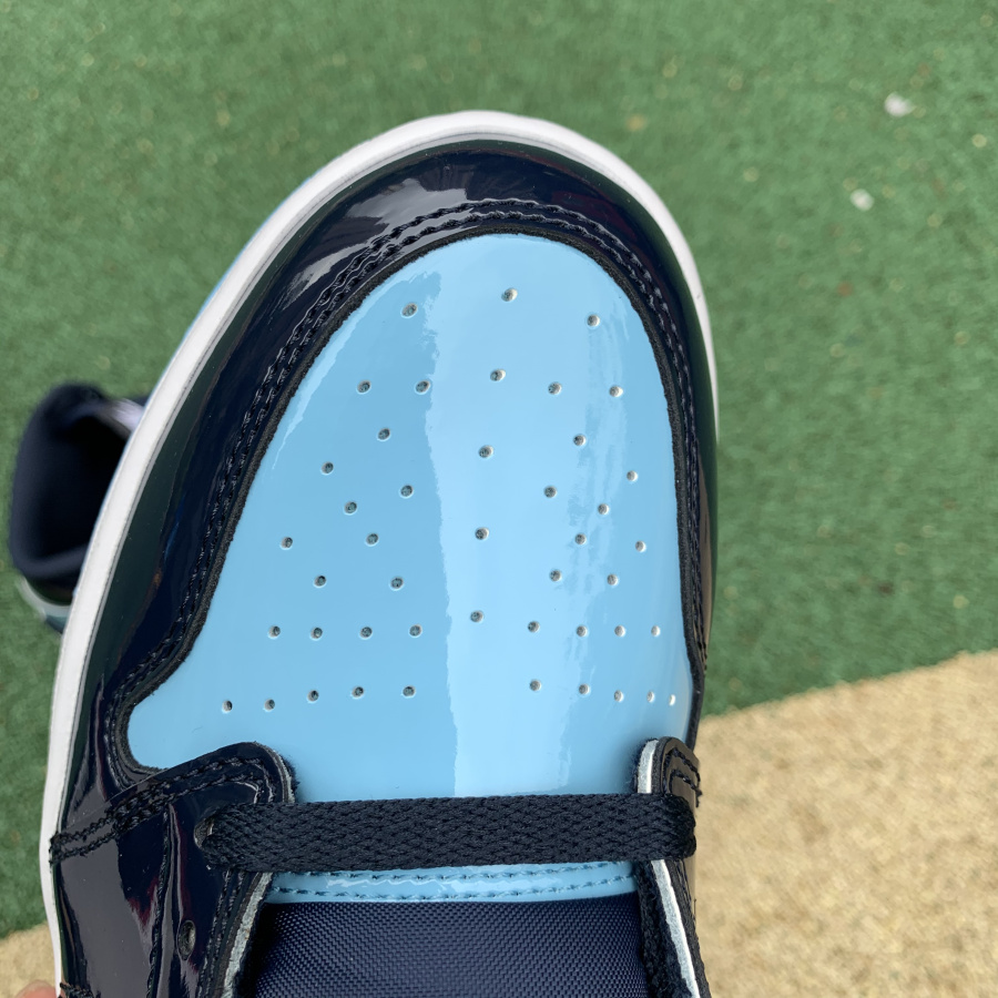 Air Jordan 1 “UNC Patent”