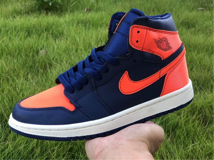 Air Jordan 1 High Knicks